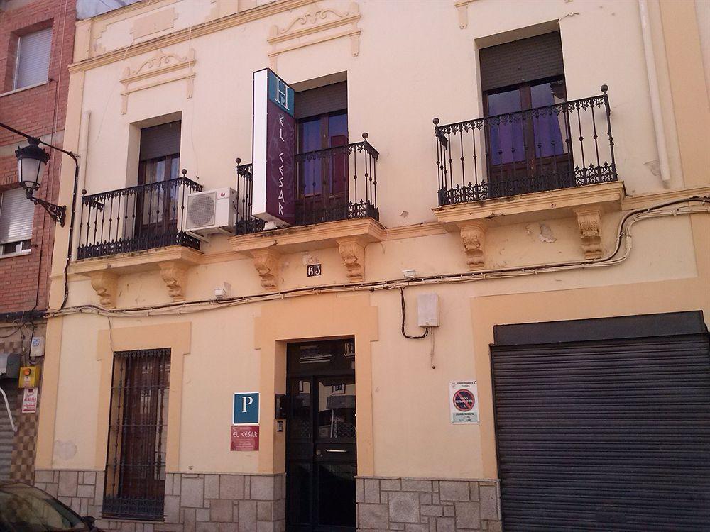 Pension El Cesar Caces 외부 사진